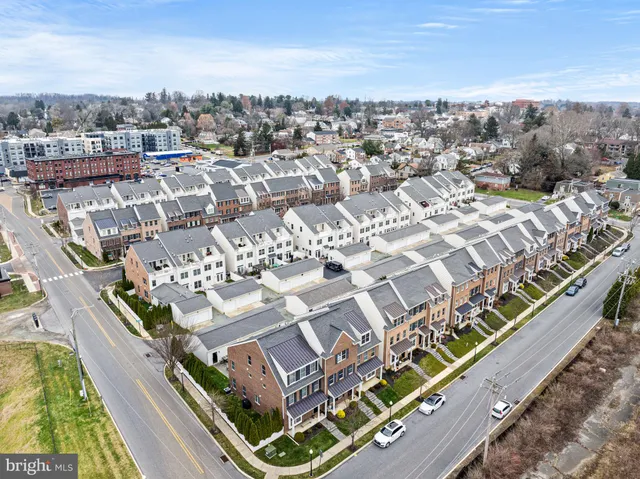 $525,000 | 639 West Mulberry Street, Kennett Square, PA 19348