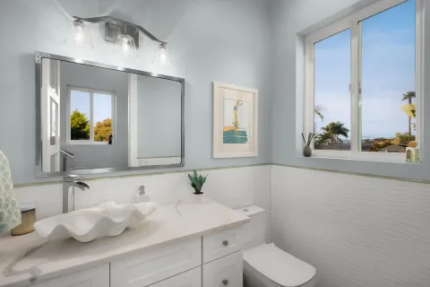$1,799,999 | 2743 Mesa Drive, Oceanside, CA 92054