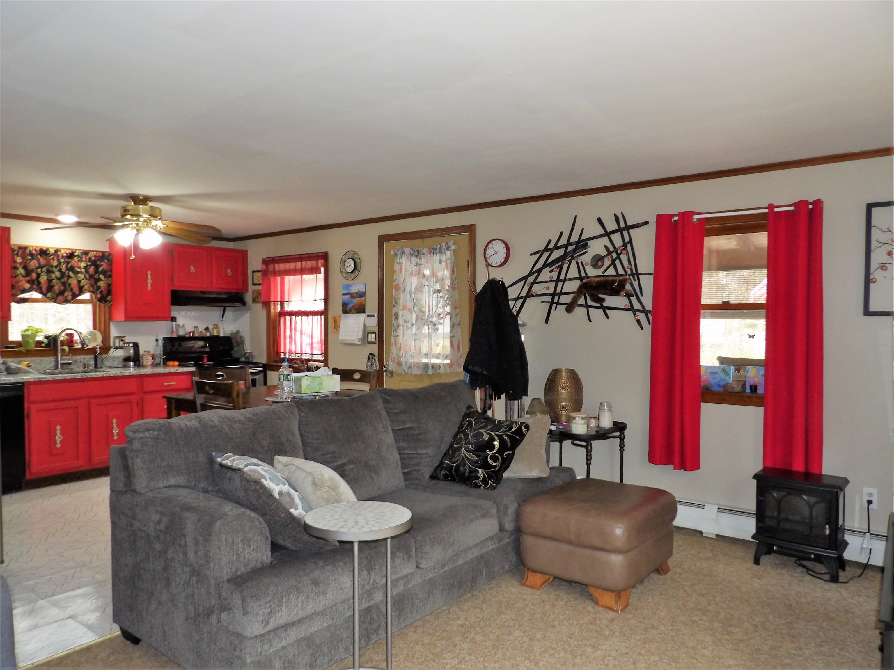 143 Varney Road Barnstead, NH 03225 - Photo 8 of 40