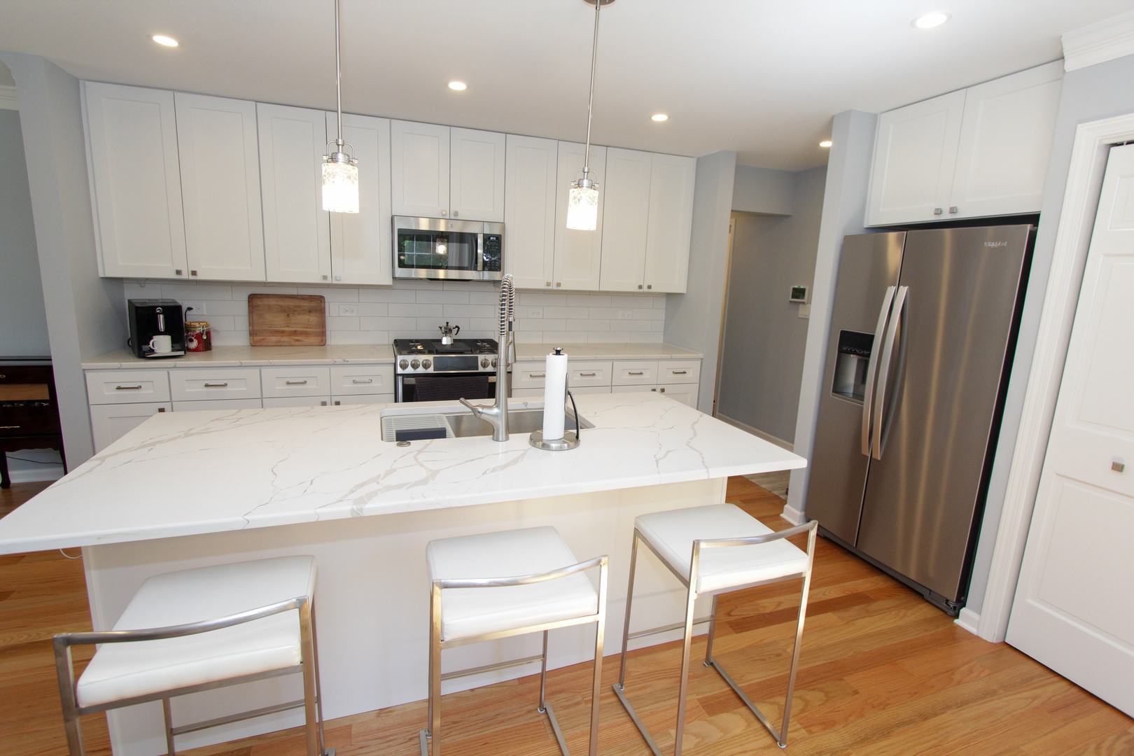 5712 Fox Gate Lane Hinsdale, IL 60521 - Photo 13 of 40