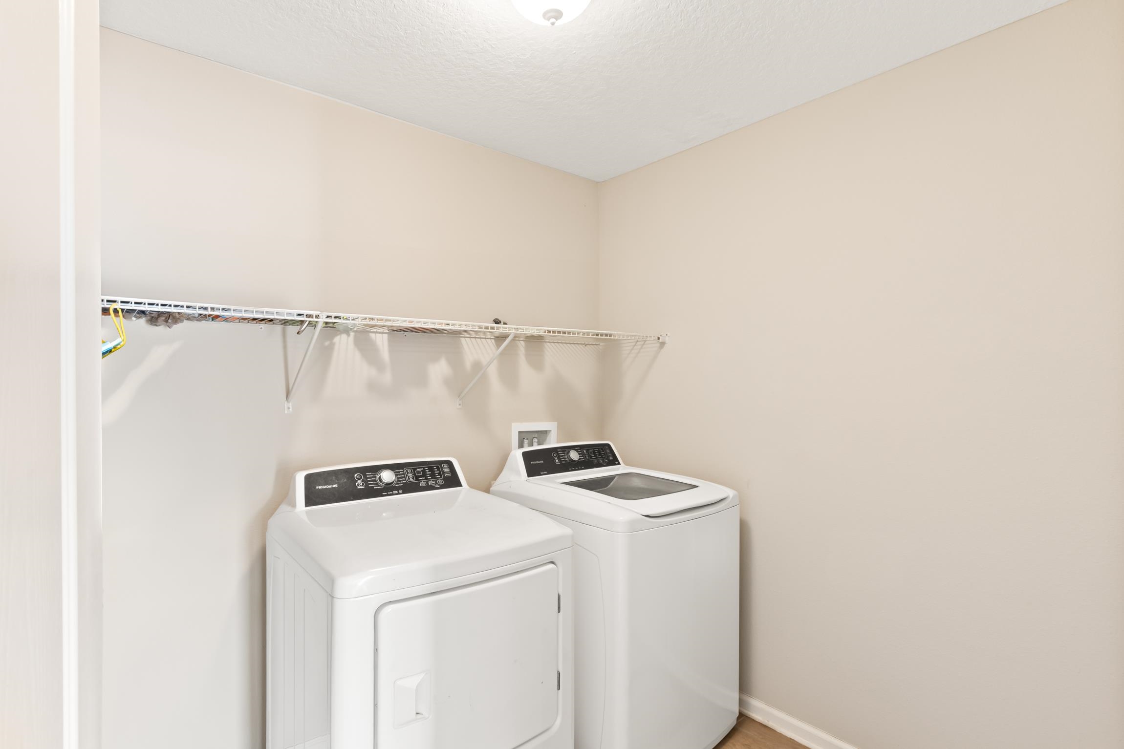 392 South Hamilton Springs Road St. Augustine, FL 32084 - Photo 21 of 29 a utility room with dryer and washer