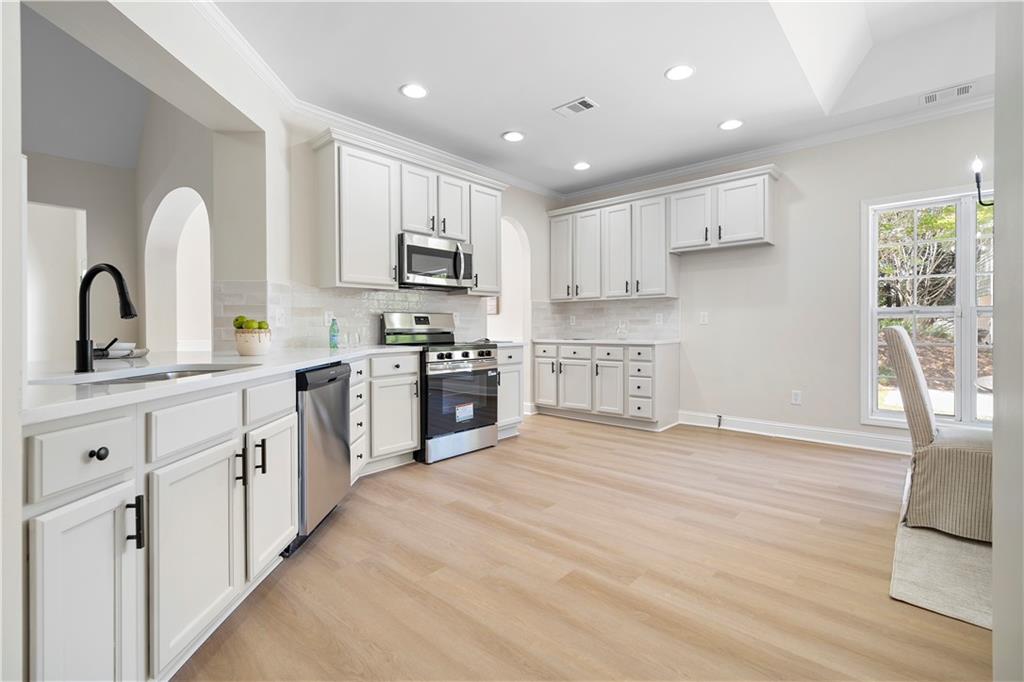 2577 Chipping Court Villa Rica, GA 30180 - Photo 3 of 51