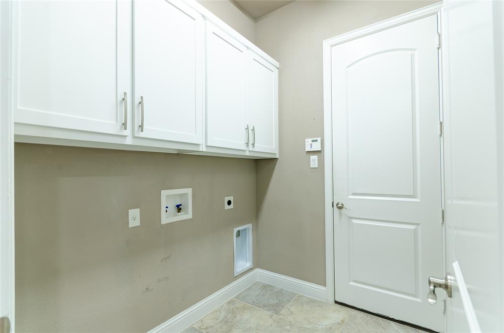1863 Audubon Pond Way Allen, TX 75013 - Photo 34 of 40 a view of door