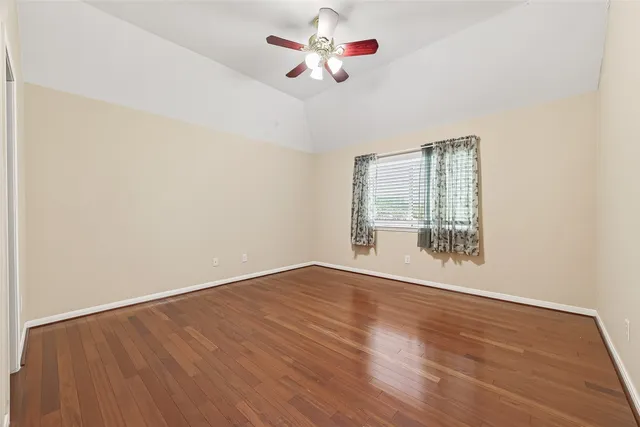 $2,500 | 5907 Indian Hills Lane, Sugar Land, TX 77479