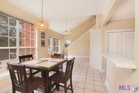 $229,000 | 710 East Boyd Drive, Unit 901, Baton Rouge, LA 70808