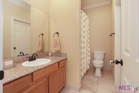 $229,000 | 710 East Boyd Drive, Unit 901, Baton Rouge, LA 70808