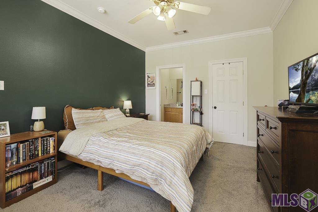 710 East Boyd Drive, Unit 901 Baton Rouge, LA 70808 - Photo 16 of 26 Bedroom