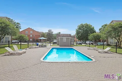 $229,000 | 710 East Boyd Drive, Unit 901, Baton Rouge, LA 70808