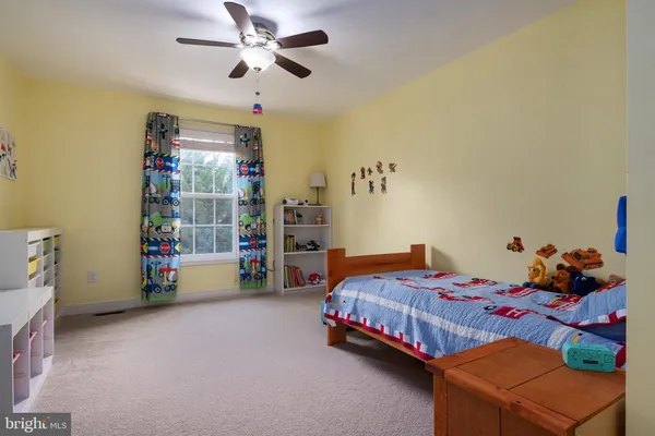 $3,950 | 132 B Pineview Avenue, Severna Park, MD 21146