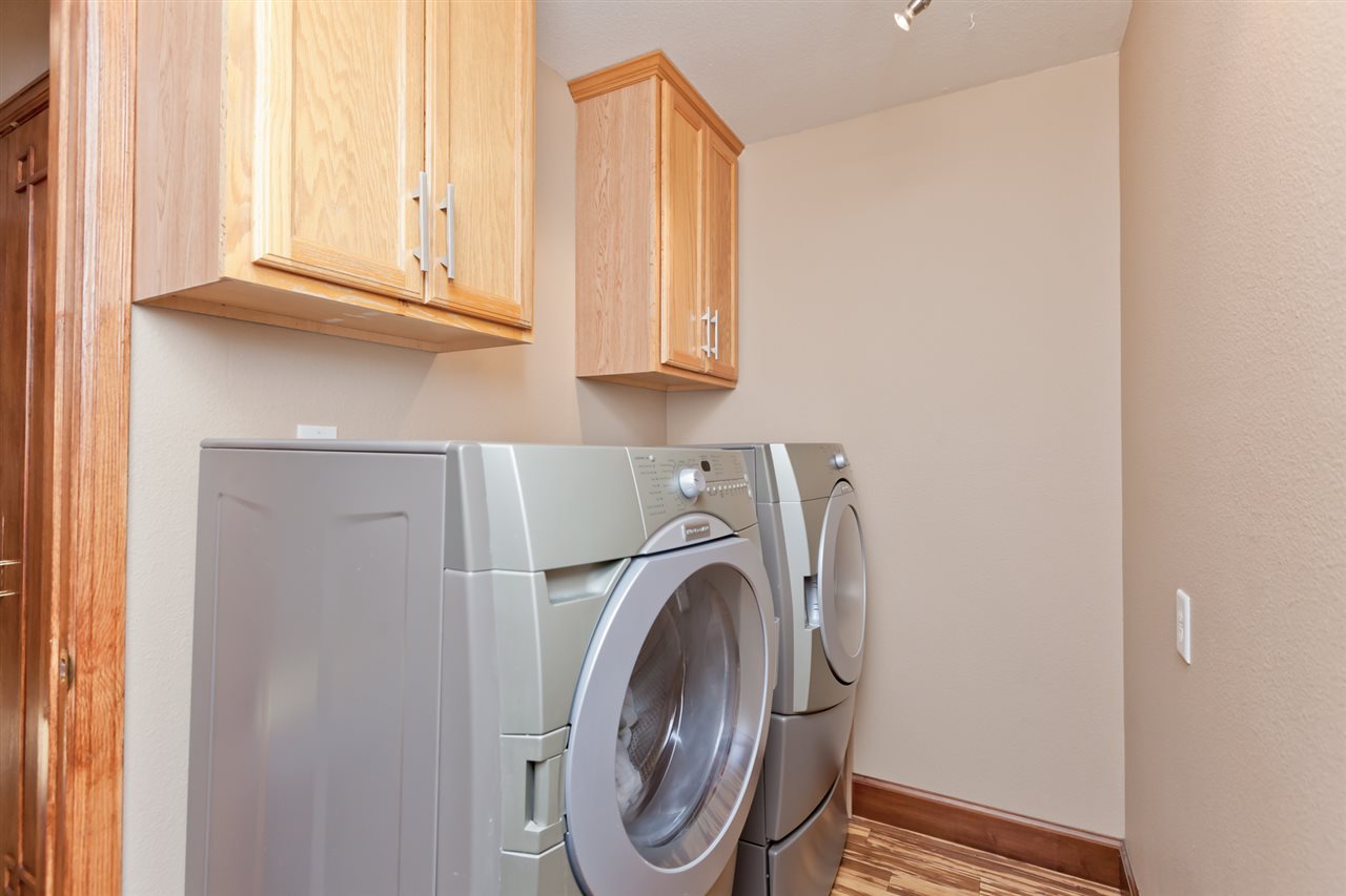 2052 Spur Cross Road Grand Junction, CO 81507 - Photo 11 of 41 Gallery Image 11