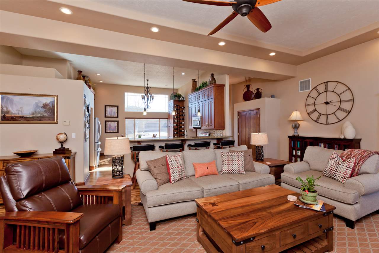 2052 Spur Cross Road Grand Junction, CO 81507 - Photo 4 of 41 Gallery Image 4