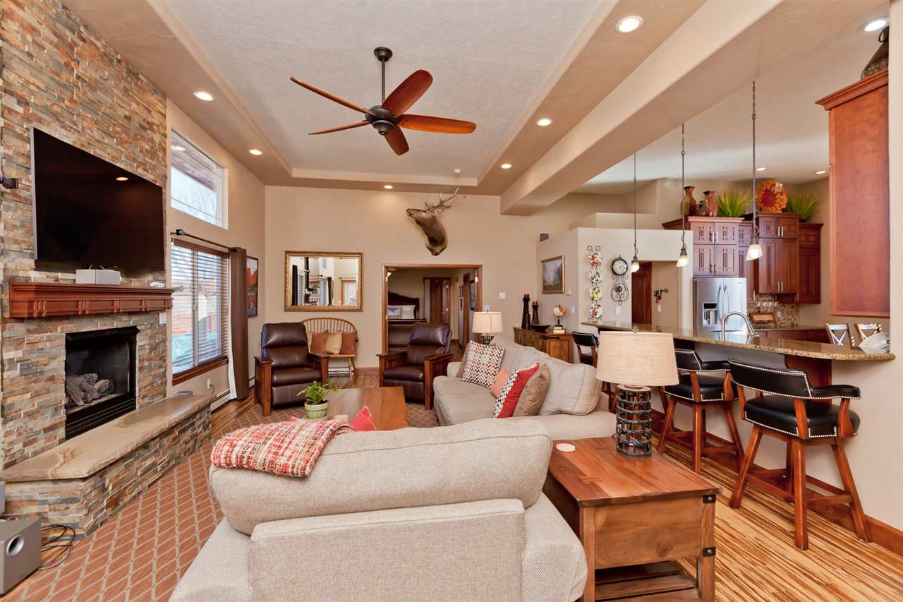 2052 Spur Cross Road Grand Junction, CO 81507 - Photo 5 of 41 Gallery Image 5