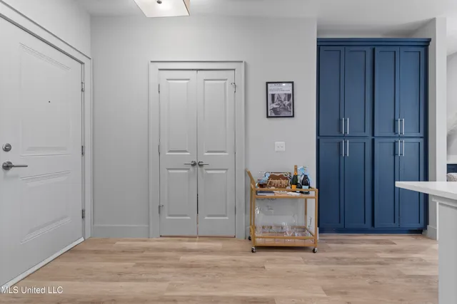 $243,500 | 2501 Bienville Boulevard, Unit 330, Ocean Springs, MS 39564