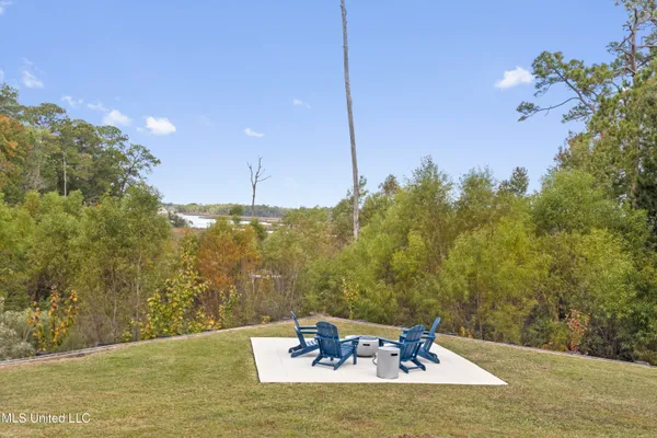 $242,000 | 2501 Bienville Boulevard, Unit 330, Ocean Springs, MS 39564