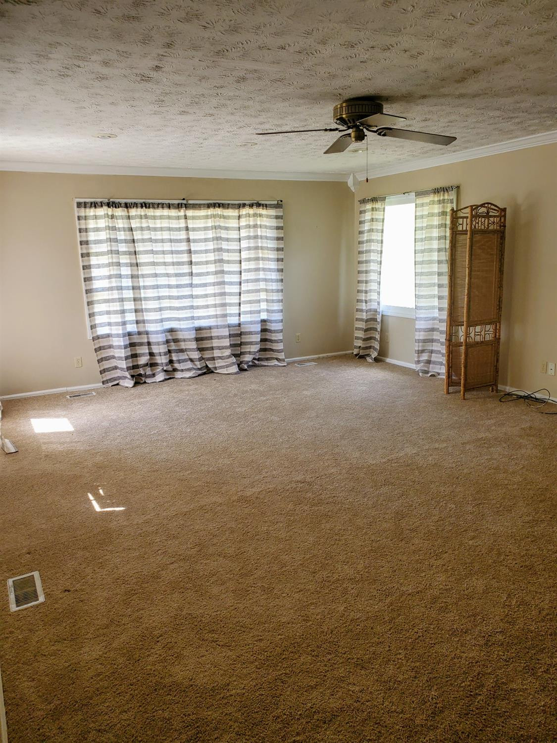 725 Sasser School Road London, KY 40744 - Photo 5 of 18 Photo 5