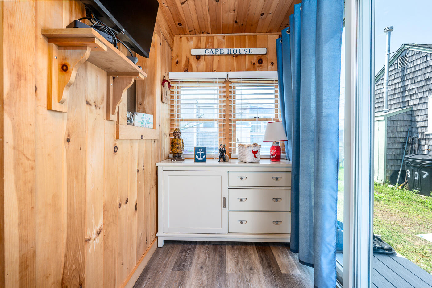 218 Old Wharf Road, Unit 309 Dennis Port, MA 02639 - Photo 13 of 33 sunroom1 (2)