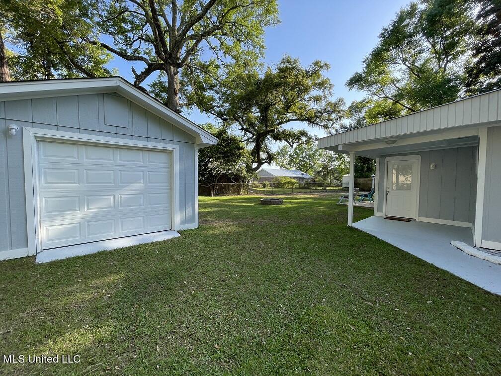 419 East 2nd Street Long Beach, MS 39560 - Photo 25 of 28 Detached Garage