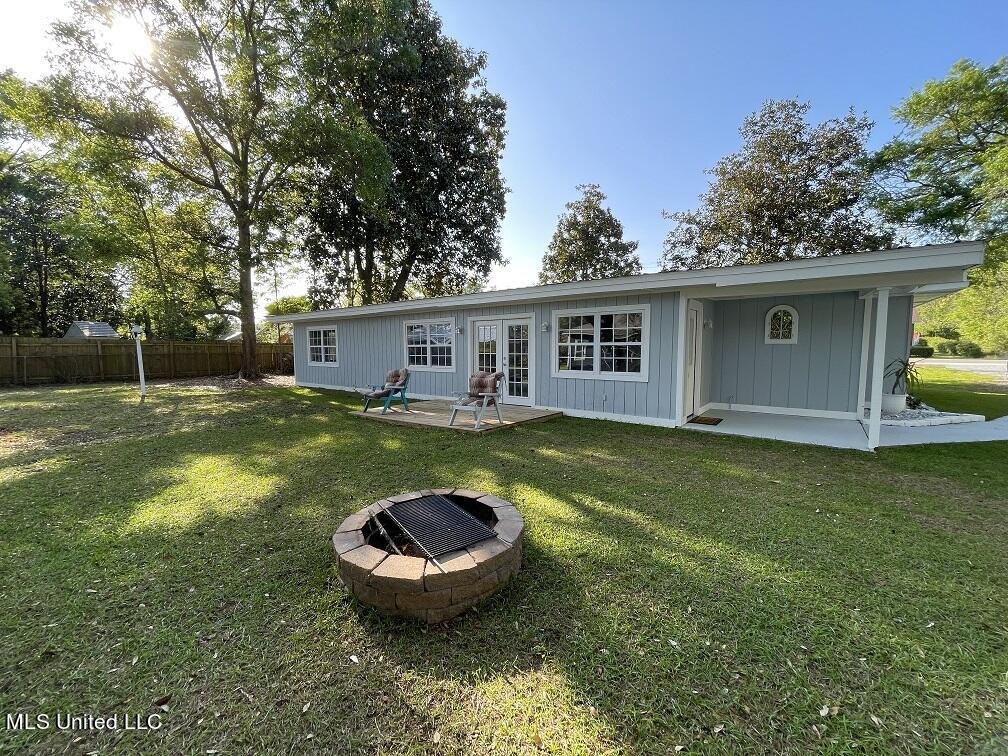 419 East 2nd Street Long Beach, MS 39560 - Photo 7 of 28 Rear View