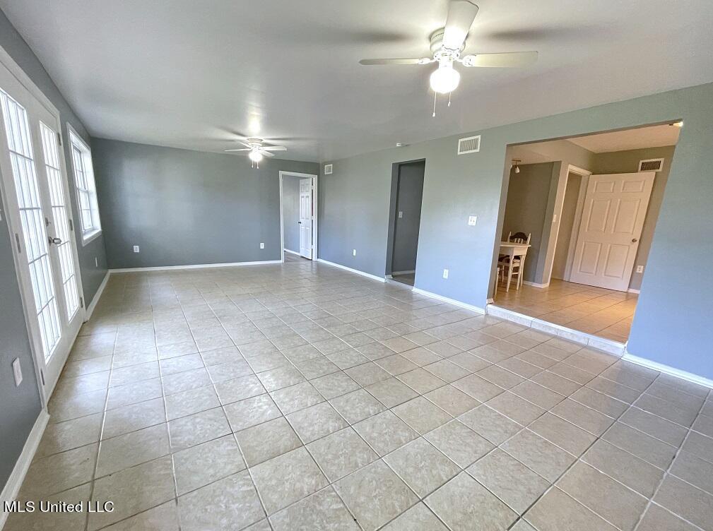 419 East 2nd Street Long Beach, MS 39560 - Photo 9 of 28 Bonus Living