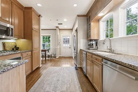 $1,465,000 | 2207 Cambria Boulevard, Dallas, TX 75214