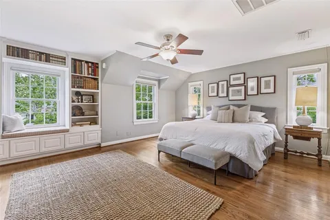 $1,465,000 | 2207 Cambria Boulevard, Dallas, TX 75214