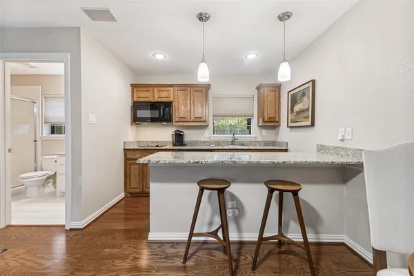 $1,465,000 | 2207 Cambria Boulevard, Dallas, TX 75214