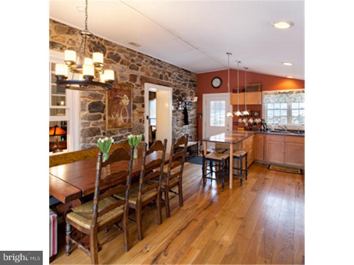 702 Benge Road Hockessin, DE 19707 - Photo 4 of 23 Gallery Image 4
