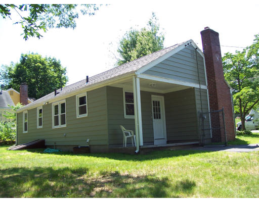 51 Kerry Drive Springfield, MA 01118 - Photo 6 of 6 Gallery Image 6