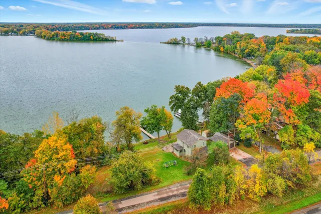 $515,000 | 28605 Johnson Lane, Chisago City, MN 55013