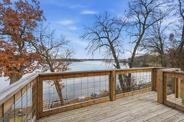 $510,000 | 28605 Johnson Lane, Chisago City, MN 55013