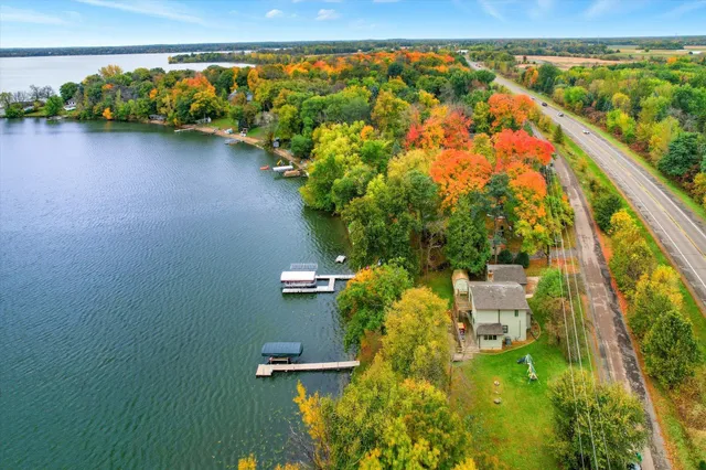 $510,000 | 28605 Johnson Lane, Chisago City, MN 55013