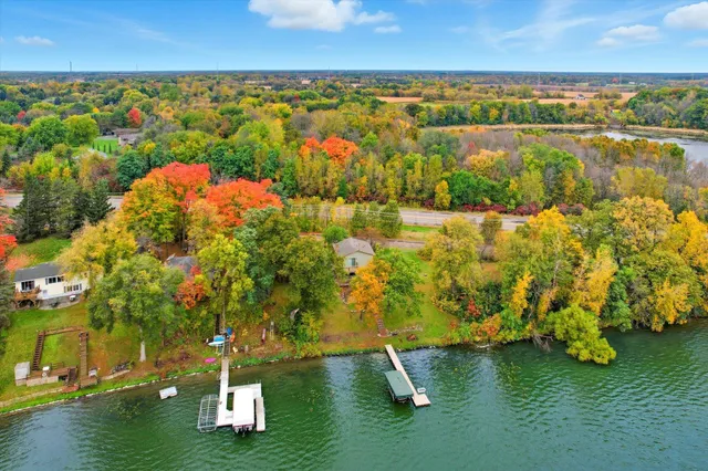 $510,000 | 28605 Johnson Lane, Chisago City, MN 55013