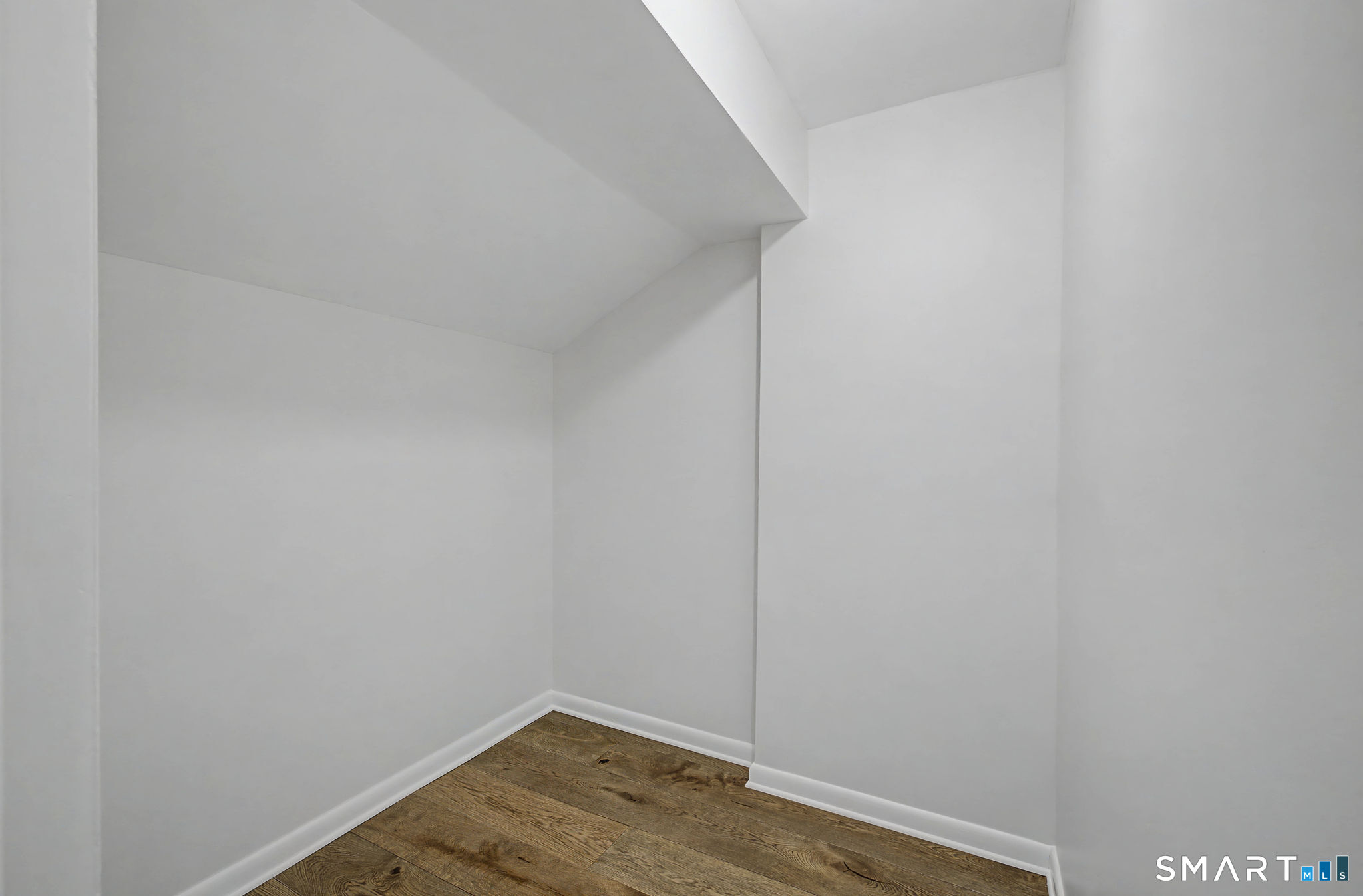 123 Old Belden Hill Road, Unit 19 Norwalk, CT 06850 - Photo 26 of 31 a view of a small space