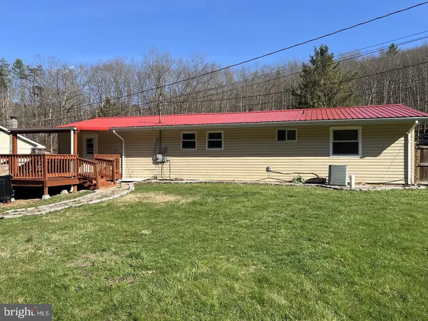 $185,000 | 1194 Jenkins Run Road, Moorefield, WV 26836