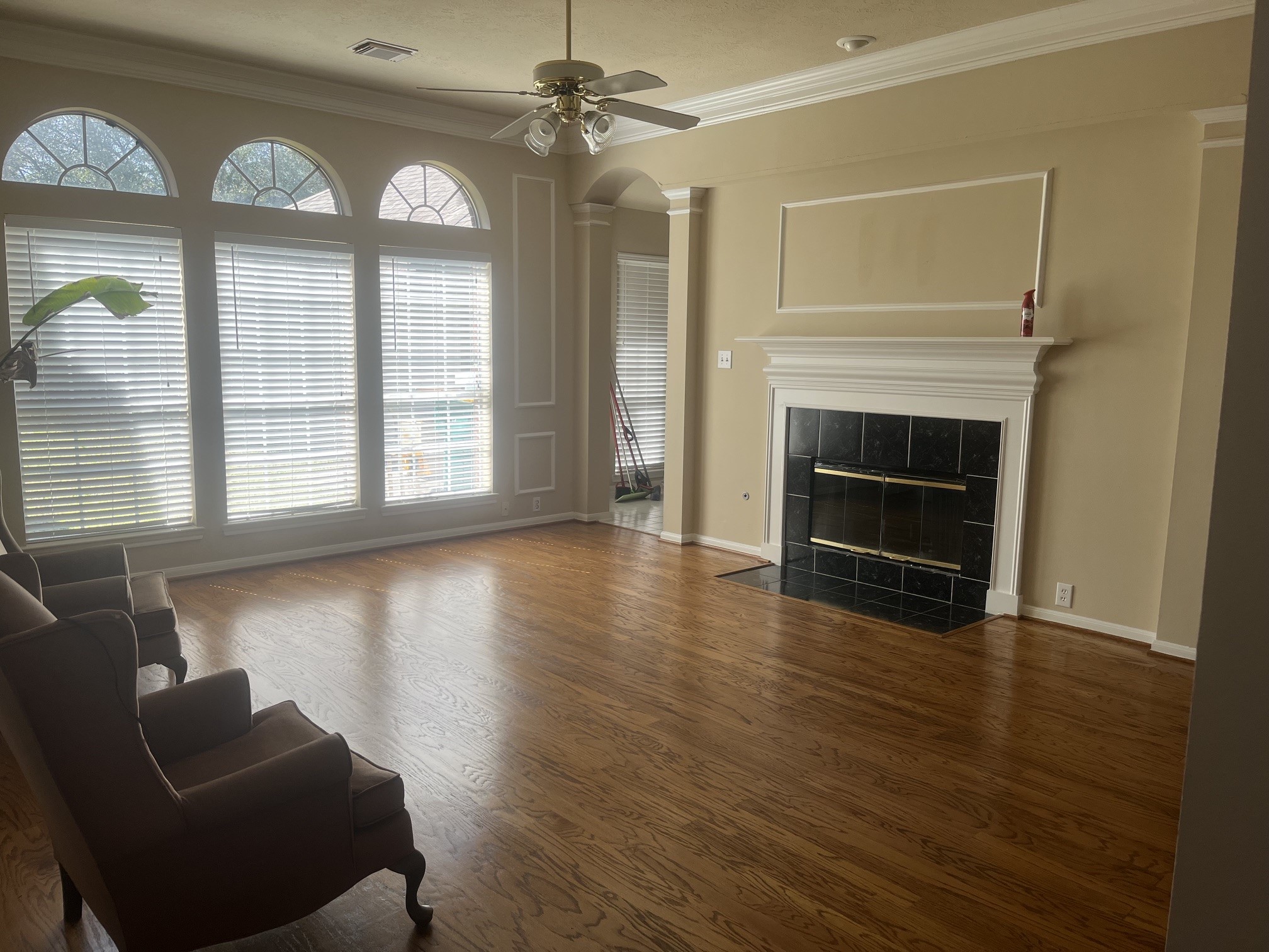 9219 Symphonic Lane Houston, TX 77040 - Photo 6 of 13