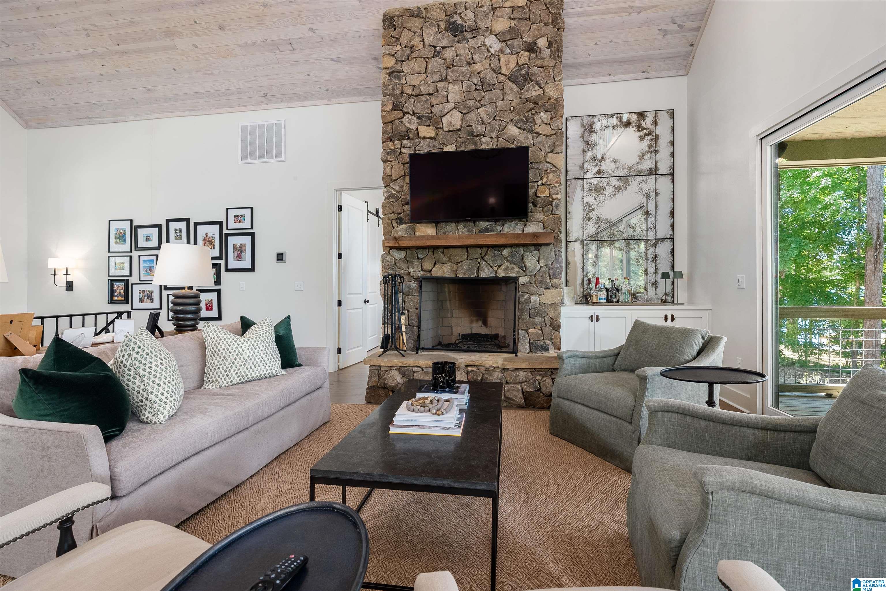 118 Canoe Point Eclectic, AL 36024 - Photo 7 of 60