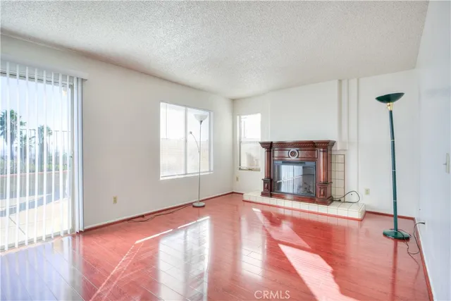 a view of a livingroom with a fireplace