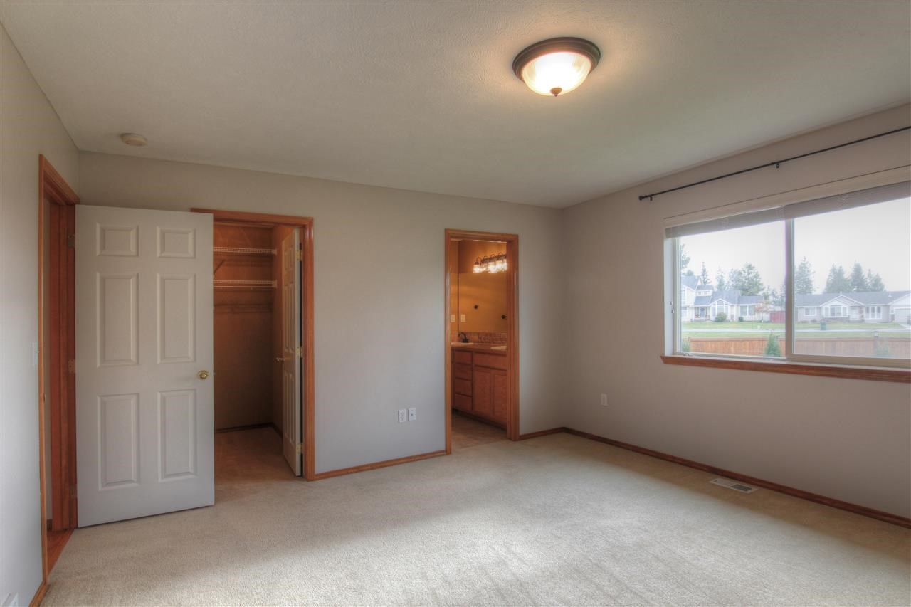 606 East Westcrest Road Colbert, WA 99005 - Photo 12 of 20