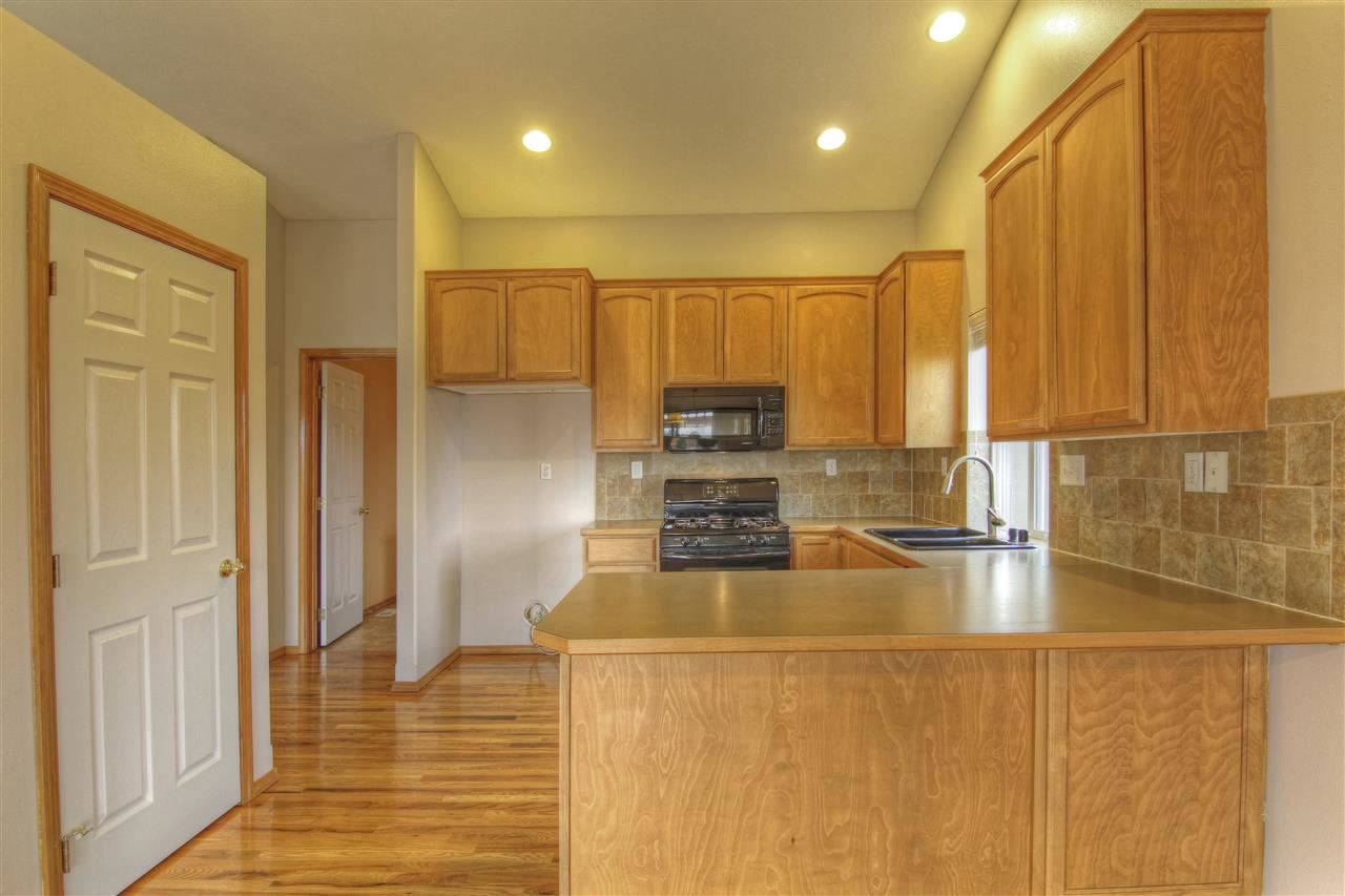 606 East Westcrest Road Colbert, WA 99005 - Photo 4 of 20