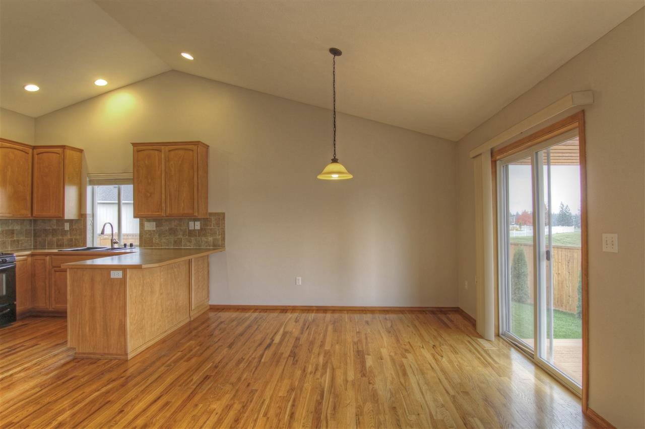 606 East Westcrest Road Colbert, WA 99005 - Photo 5 of 20