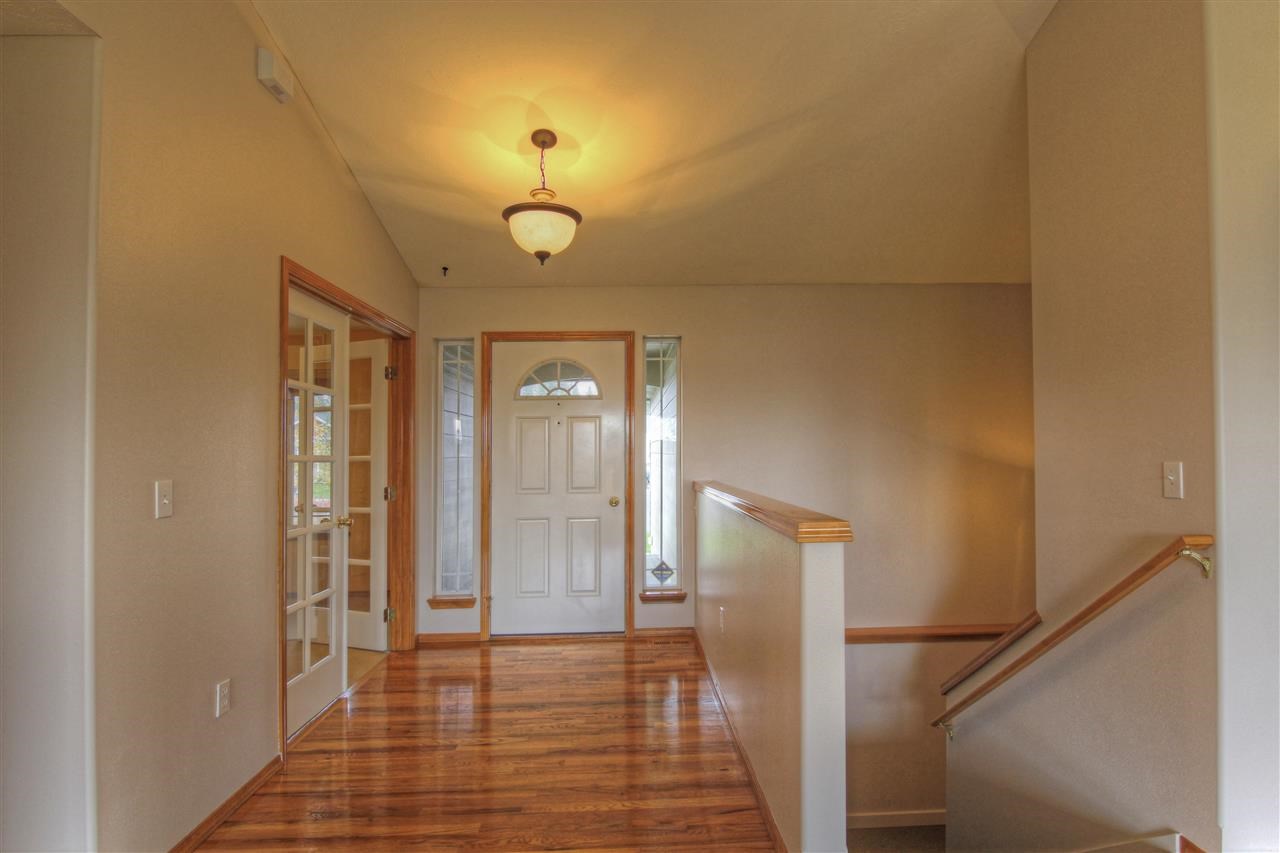 606 East Westcrest Road Colbert, WA 99005 - Photo 6 of 20