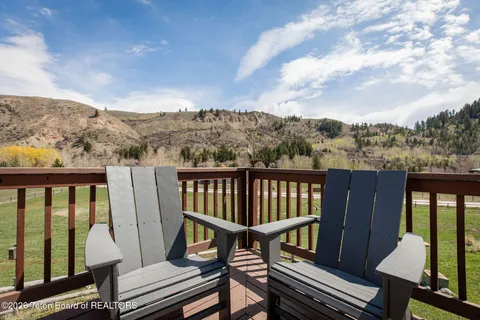 $3,875,000 | 8855 Riverfront Drive, Jackson, WY 83001