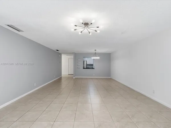 $3,850 | 110 Dunwoody Lane, Unit 1688, Hollywood, FL 33021