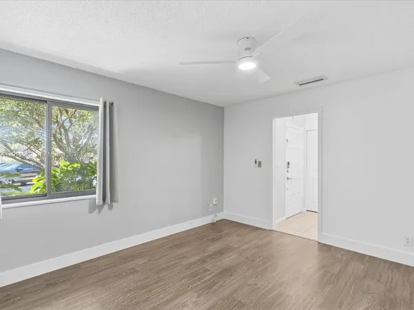 $3,850 | 110 Dunwoody Lane, Unit 1688, Hollywood, FL 33021