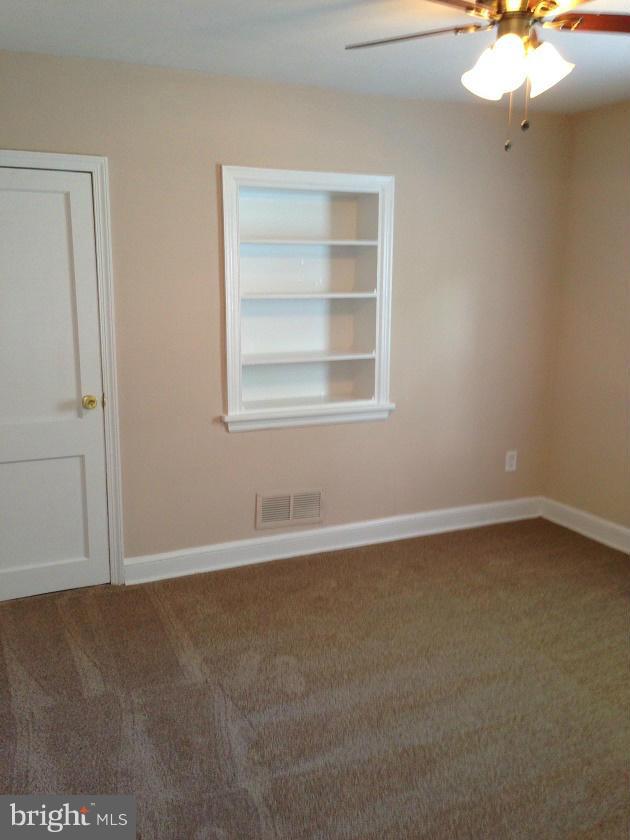 5901 Ravenswood Road Riverdale, MD 20737 - Photo 5 of 29 Bedroom #1