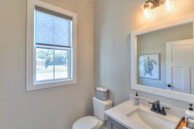 $699,900 | 13 Lake Life Court, Winchester, TN 37398