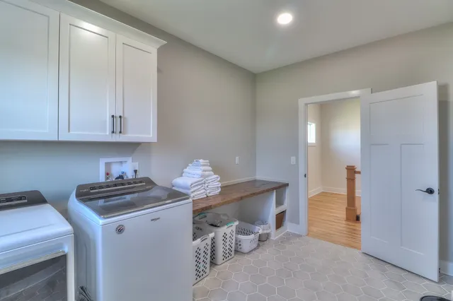 $699,900 | 13 Lake Life Court, Winchester, TN 37398