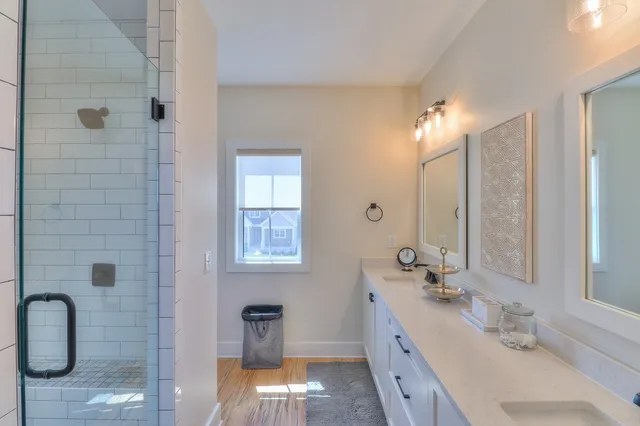 $699,900 | 13 Lake Life Court, Winchester, TN 37398