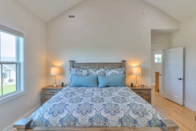 $699,900 | 13 Lake Life Court, Winchester, TN 37398