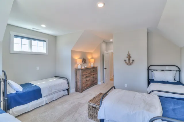 $699,900 | 13 Lake Life Court, Winchester, TN 37398